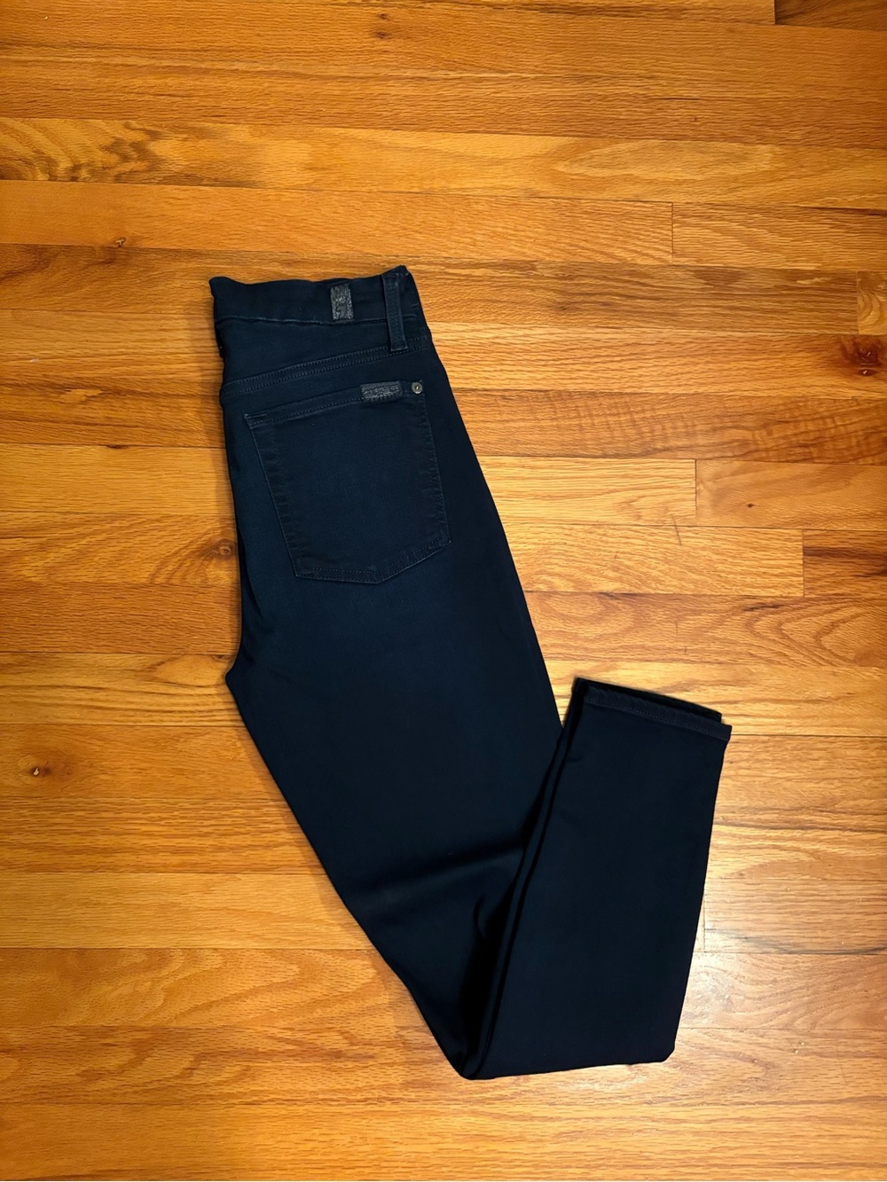 7 For All Mankind High-Waist ankle skinny jean in a dark wash ❤️😊